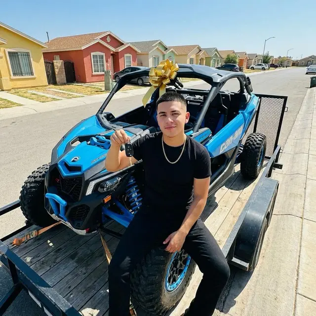 Razer entregado a Alexis R.
