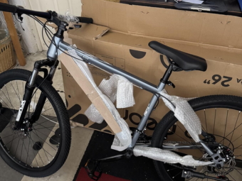 Bicicleta entregado a Alfredo Pwr