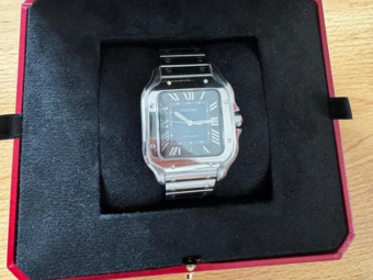 Cartier Santos entregado a El Santis