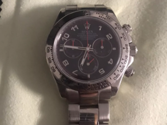 Rolex entregado a Oliver Rora